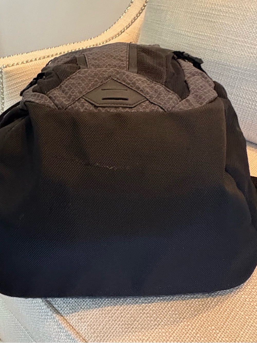 The North Face Recon Luxury Women’s Gray Black Backpack w Rose Gold Accents - Picture 13 of 14